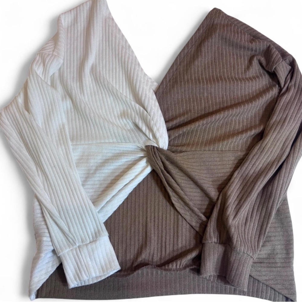 Two-Tone Ribbed Long Sleeve Top